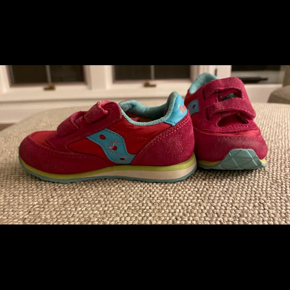 Saucony Jazz Hook & Loop Toddler Sneaker -